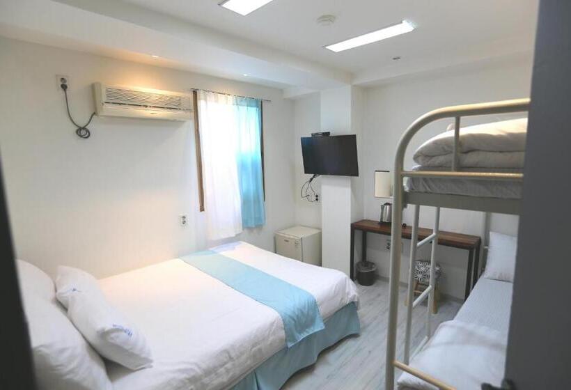 اتاق خانوادگی, Must Stay Hotel Myeongdong
