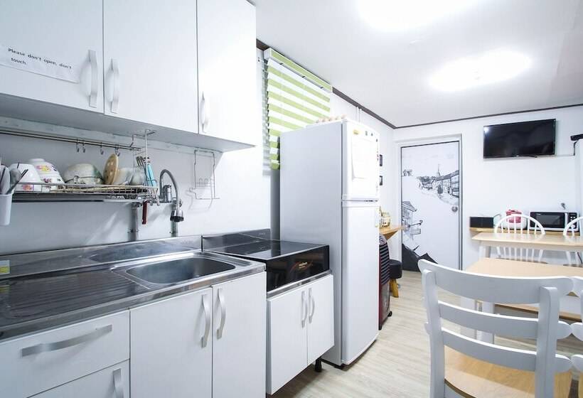 اتاق استاندارد, Must Stay Hotel Myeongdong