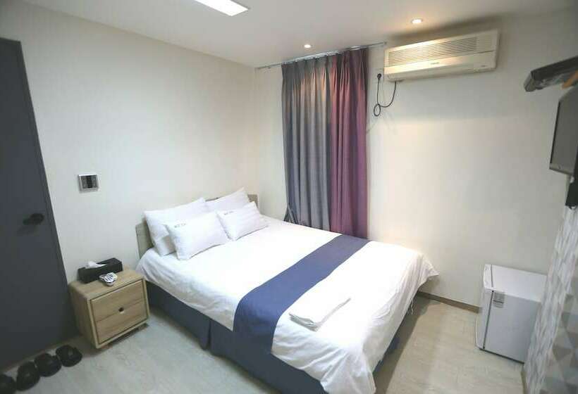 اتاق استاندارد, Must Stay Hotel Myeongdong