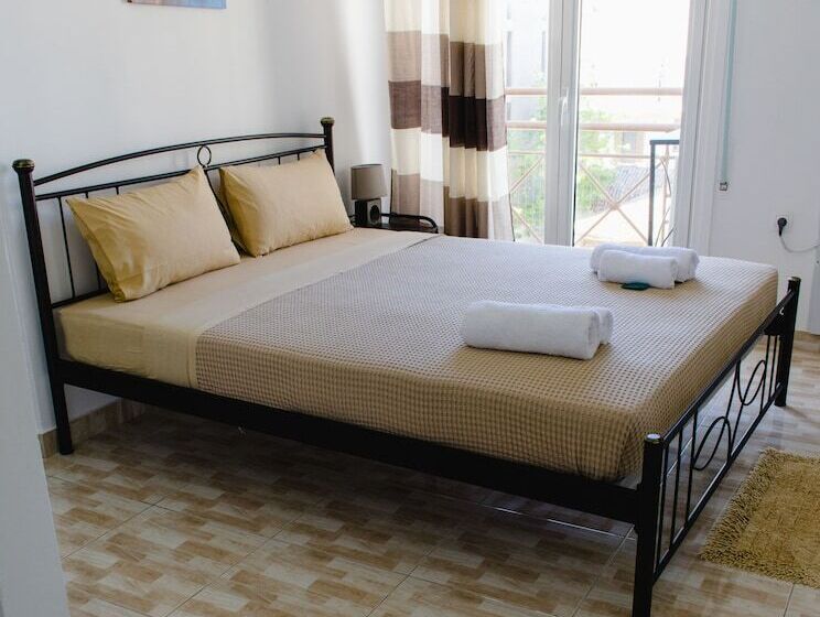 اتاق استاندارد با بالکن, Nikolakakis Rooms Lavrio