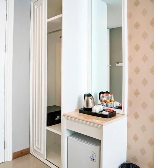 Номер Deluxe, Savero Hotel Depok