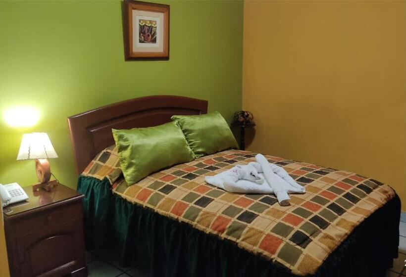 اتاق استاندارد یک نفره, Hostal Monumental A Media Cuadra De La Plaza Mayor