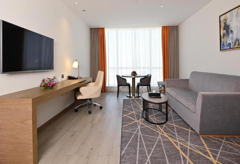 Люкс Executive Кровать Кинг, Clarion Hotel Jeddah Airport