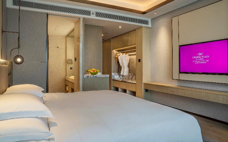 اتاق استاندارد با تخت بزرگ, Crowne Plaza Changsha Development Zone By Ihg