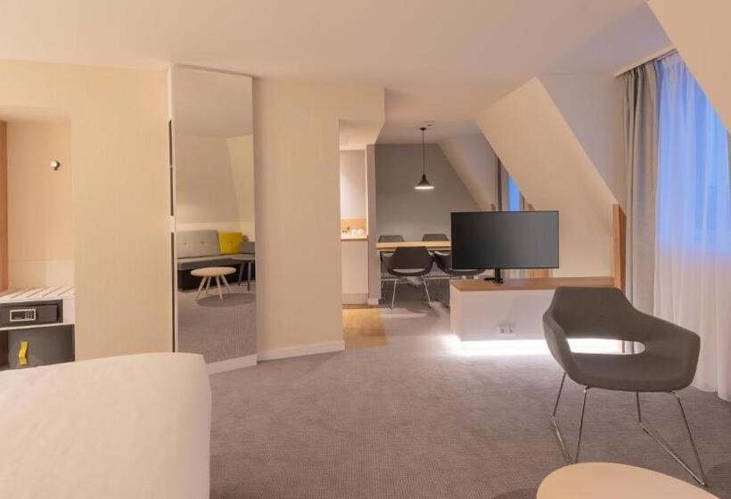 سوییت, Holiday Inn Express & Suites   Potsdam, An Ihg