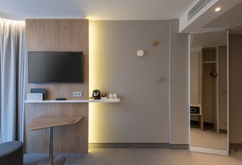 اتاق استاندارد با تخت دوبل, Holiday Inn Express & Suites   Potsdam, An Ihg