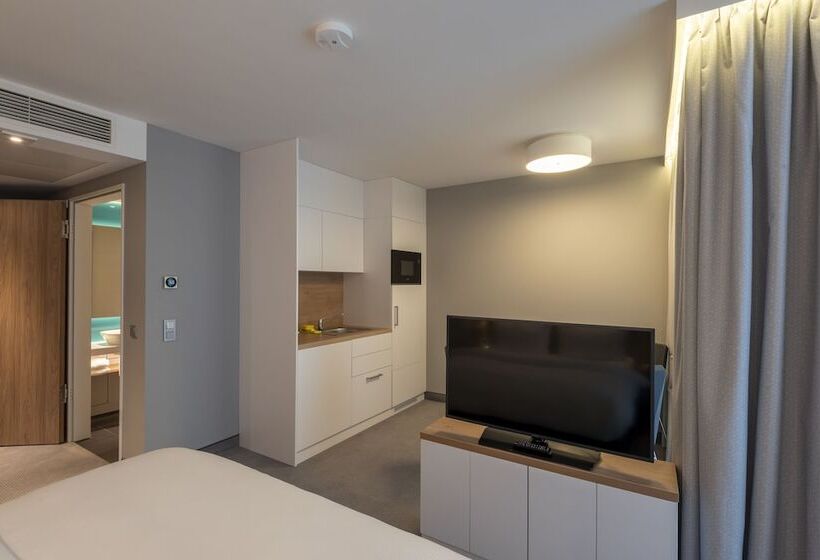 سوییت, Holiday Inn Express & Suites   Potsdam, An Ihg