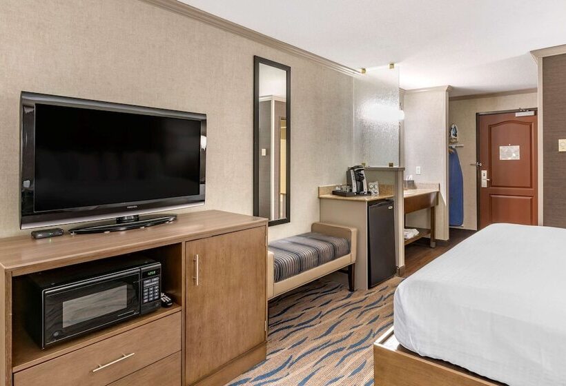 스위트, Elizabeth Oceanfront Suites, Ascend Hotel Collection