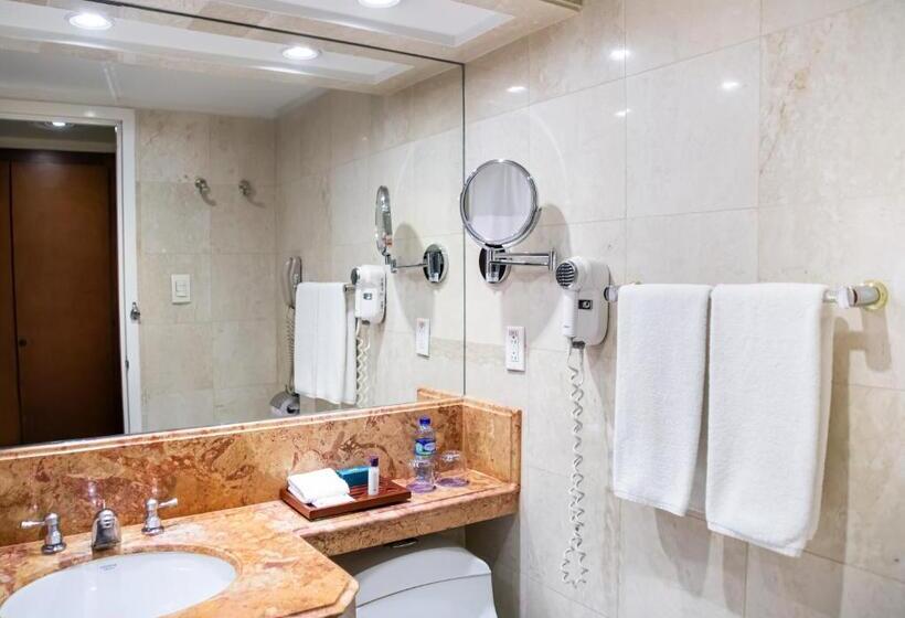 Полулюкс, Ghl Hotel Tequendama Bogotá