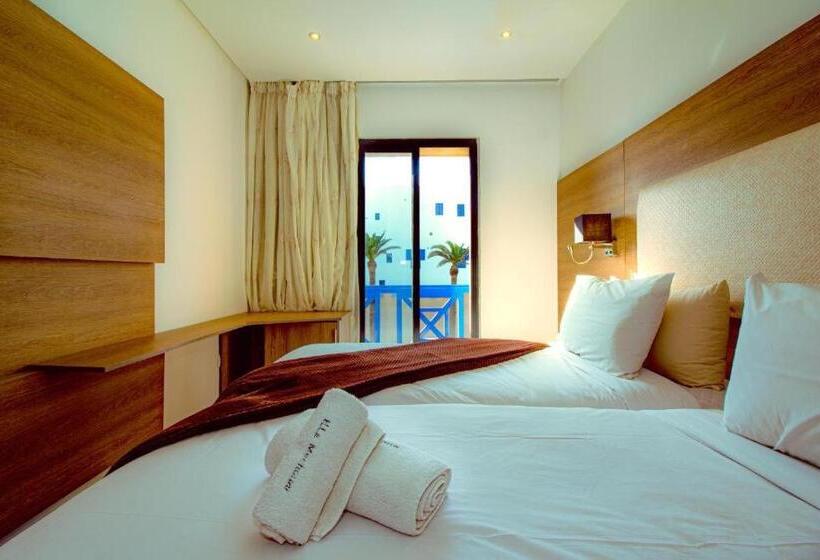 Номер Deluxe с Балконом, Hôtel Mechouar Plaza
