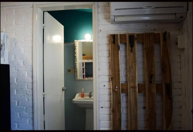 تختخواب در اتاق مشترک, Pastora Suites & Hostel   Punta Del Este