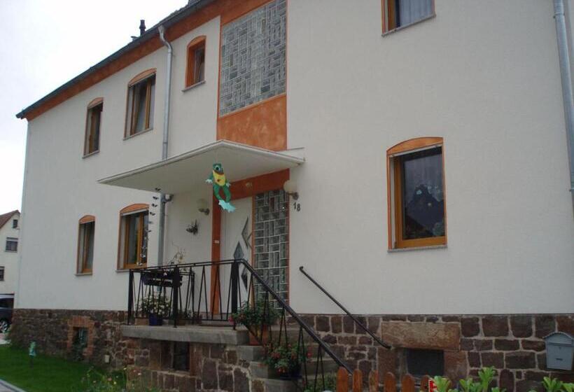 Апартаменты 1 Спальня, Tiny Apartment In Gemuenden An Der Wohra
