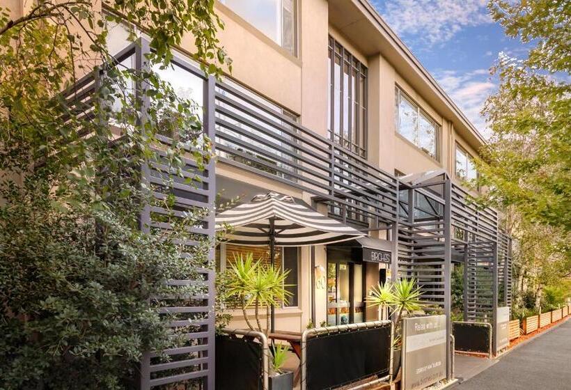 Апартаменты 1 Спальня, Birches Serviced Apartments