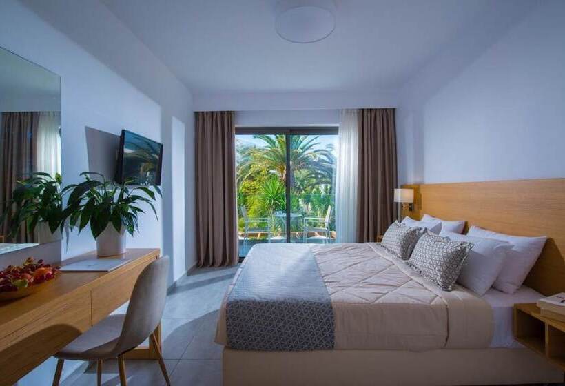 اتاق لوکس سه تخته, Cretan Beach Resort   Adults Only