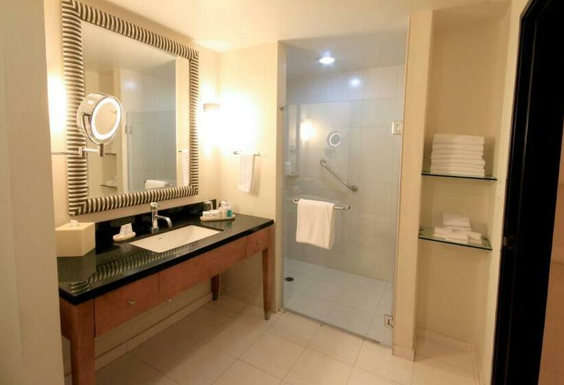 חדר סטנדרט, Crowne Plaza Monterrey Aeropuerto, An Ihg