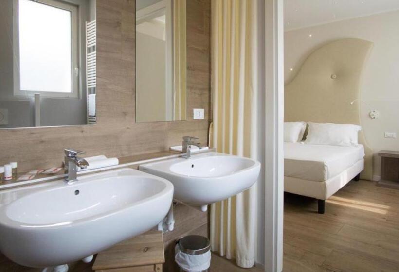 اتاق لوکس, M14 Hotel & Spa
