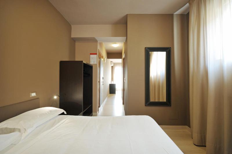 اتاق استاندارد, M14 Hotel & Spa