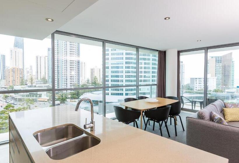 Апартаменты 2 Спальни Вид на Море, Wyndham Resort Surfers Paradise