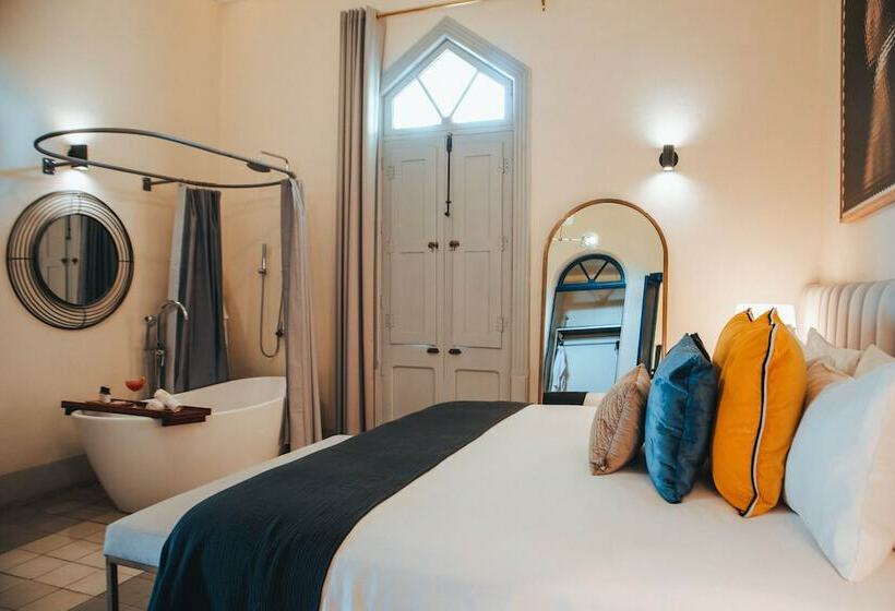 اتاق پرمیوم, Gala Hotel Boutique