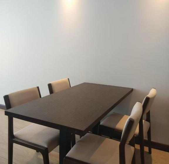 سوییت خانوادگی, Pacific Regency Beach Resort Port Dickson