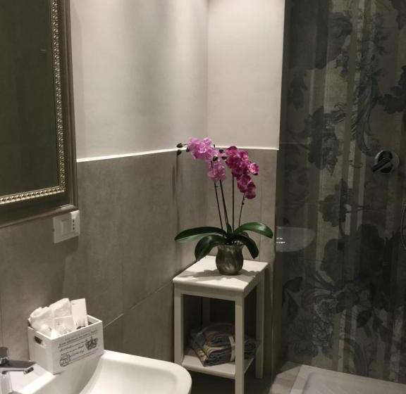اتاق لوکس, B&b Note Di Mare
