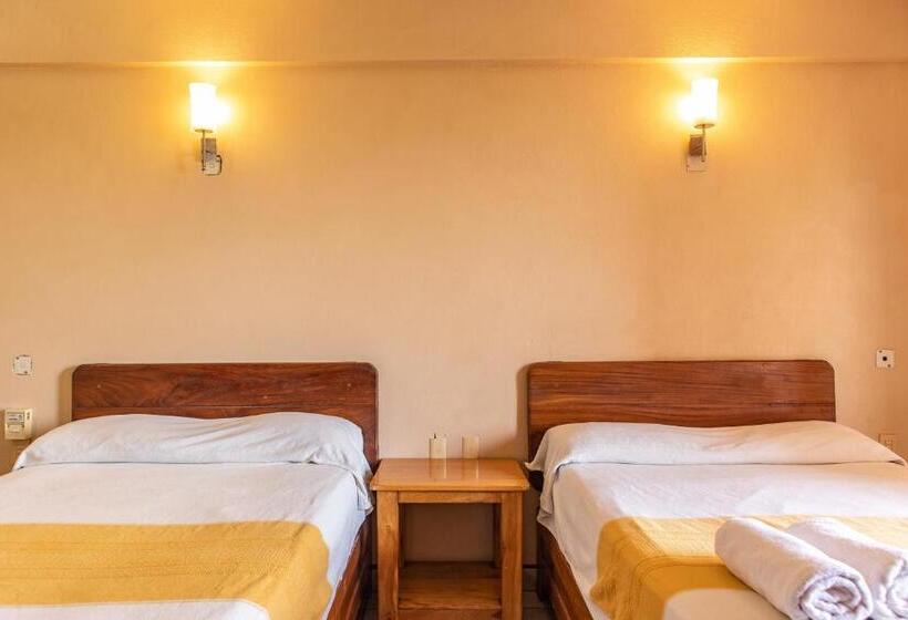 Quarto Estandar com Sacada, El Mirador