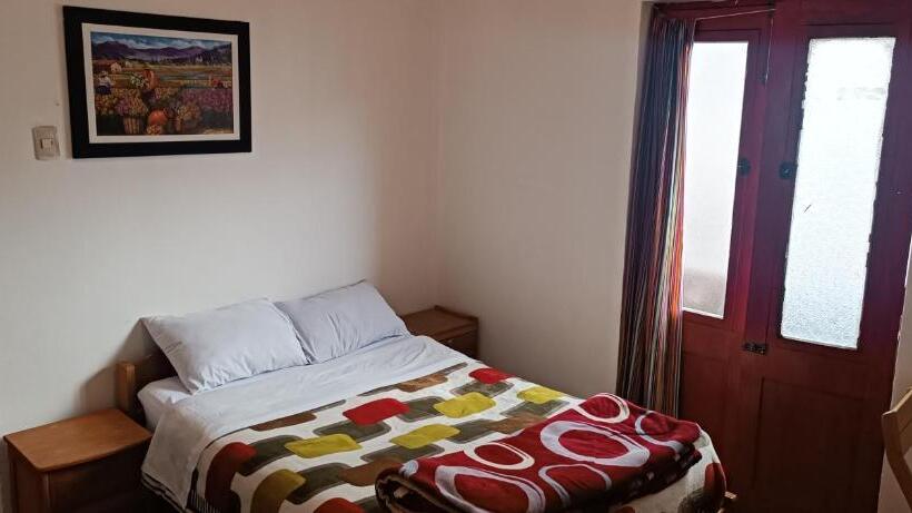 غرفة قياسية مزوَّدة بشُرفة, Sk Hostal