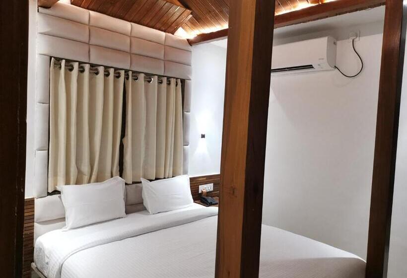 Студия Superior, Krishna S Wood Villas