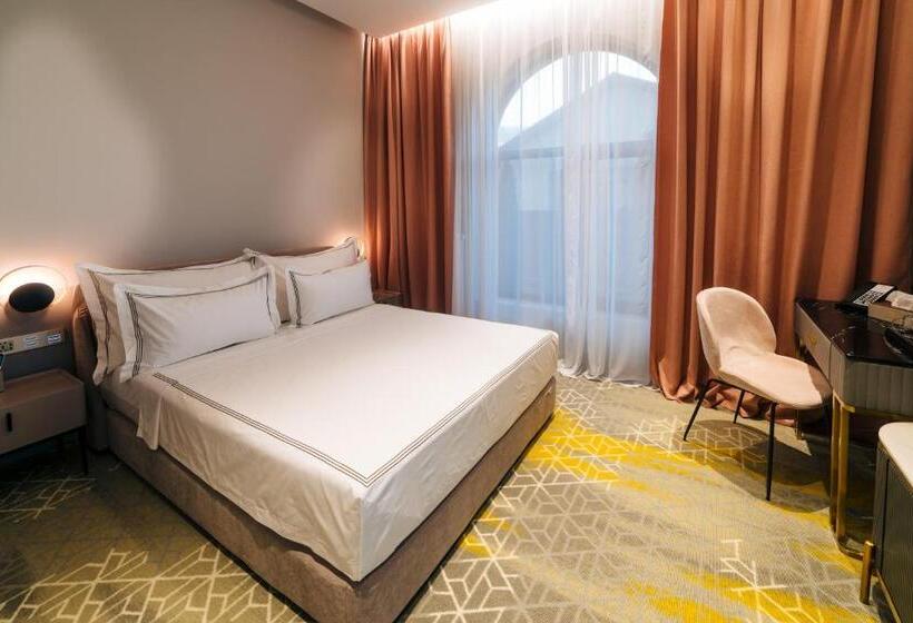 اتاق استاندارد, Arn Boutique