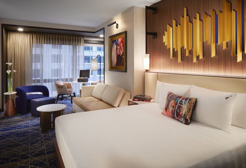 استودیوی استاندارد, Hard Rock Hotel New York