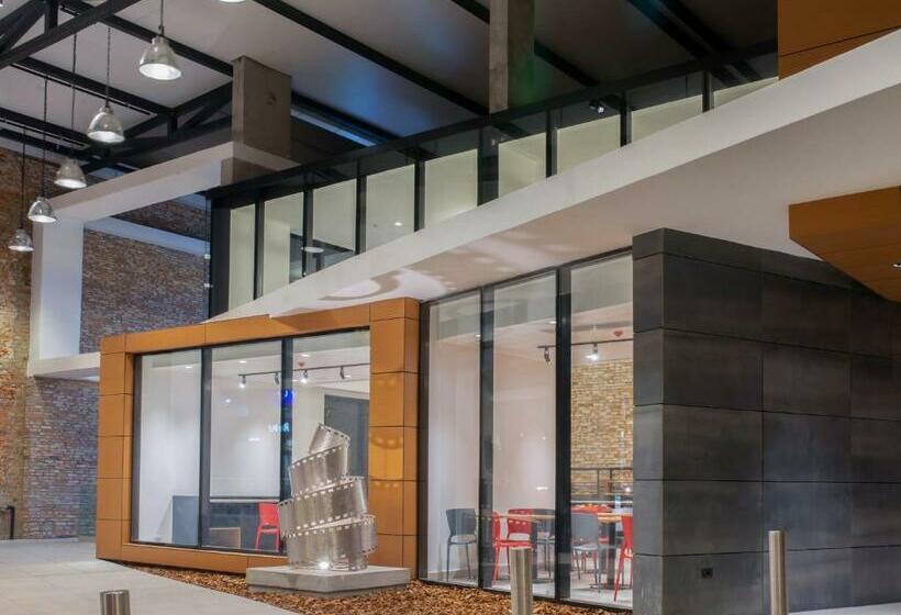 Номер Стандарт, Moov Porto Alegre