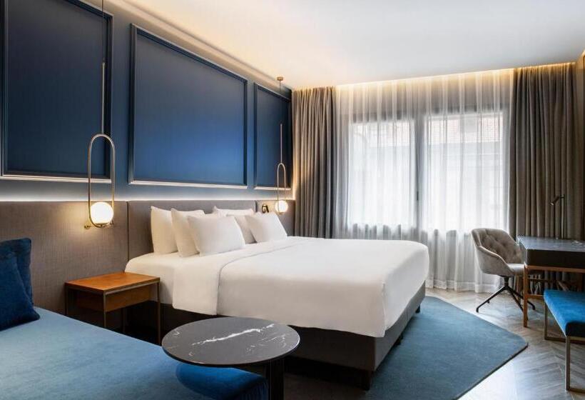 Номер Премиум, Radisson Collection Bilbao
