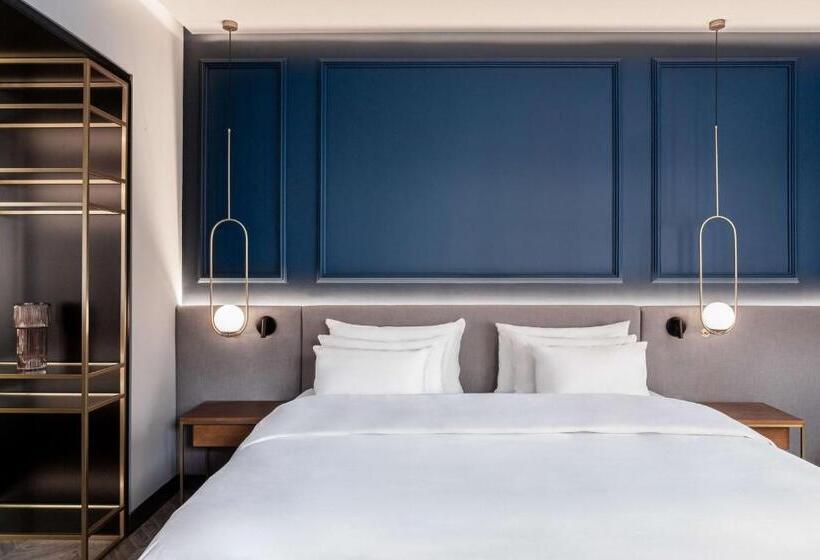 Семейный Номер, Radisson Collection Bilbao