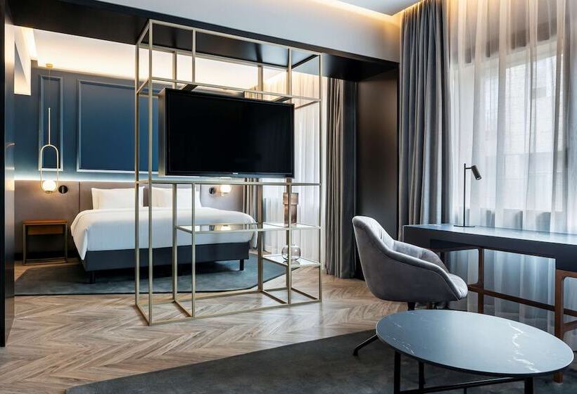 Полулюкс, Radisson Collection Bilbao