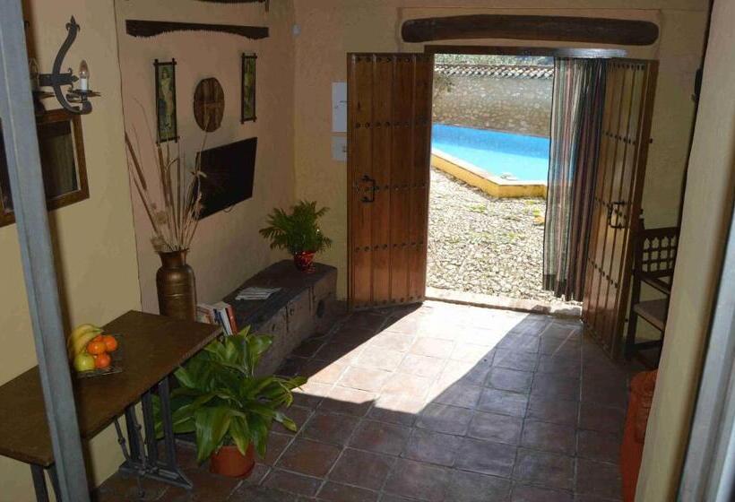 Апартаменты 3 Спальни, Cortijo Molino Los Justos