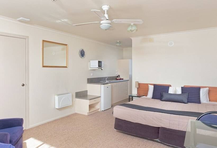 标准工作室, Bk's Rotorua Motor Lodge