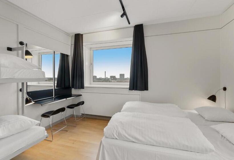 Кровать в Общей Комнате, Danhostel Copenhagen City & Apartments