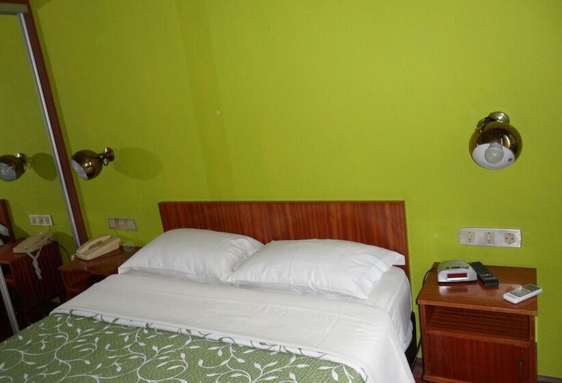 Standard Single Room, Paulista