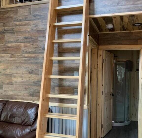 בית, 2 חדרי שינה, Ridgewalk Treehouse