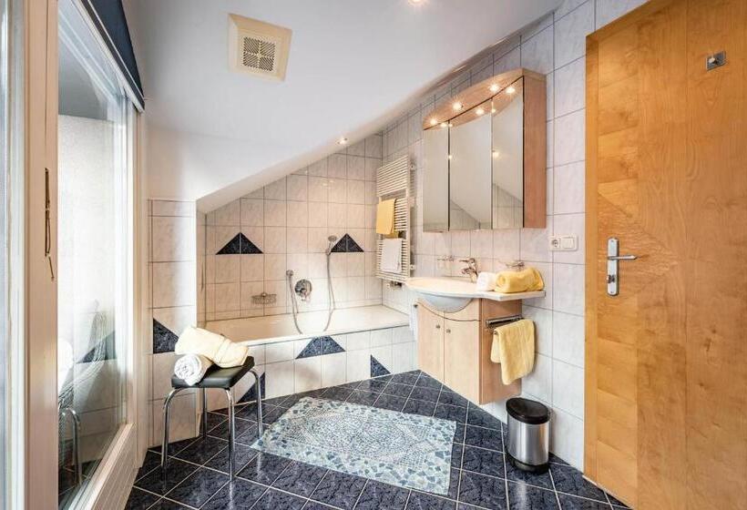 Apartamento 1 Dormitório com Sacada, Gästehaus Wiesengrund & Apart Sporer