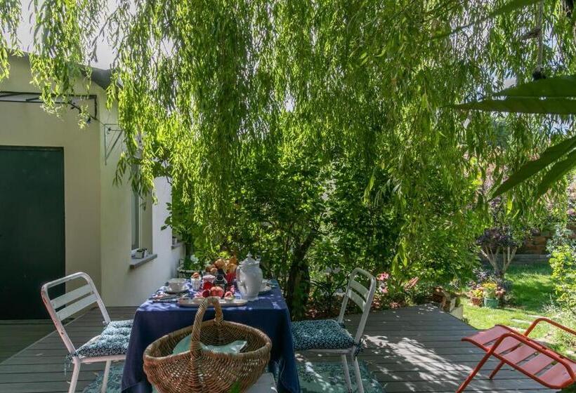 Номер Стандарт, Maison Du Saule