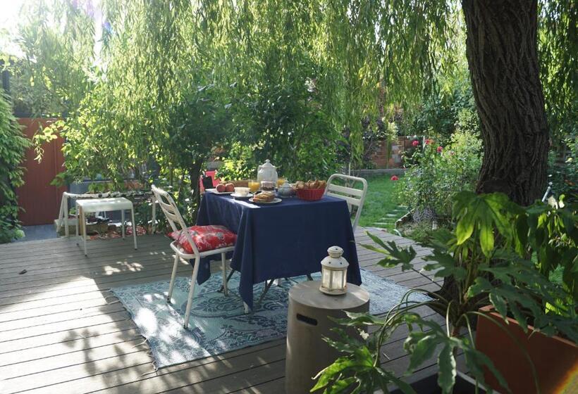 Номер Стандарт, Maison Du Saule