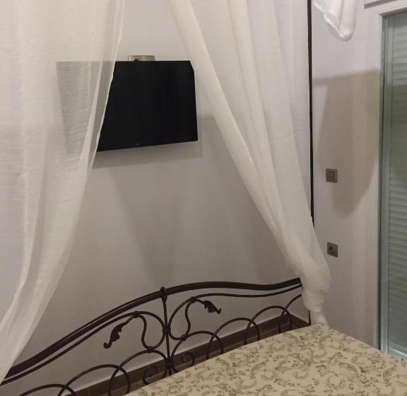 خانه 1 خوابه, Anastasia Studios, Apartments & Suites