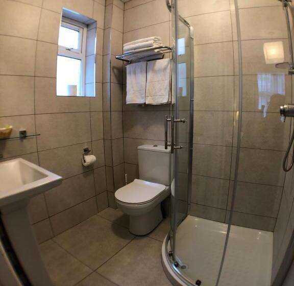 اتاق استاندارد, Beach Haven Accommodations