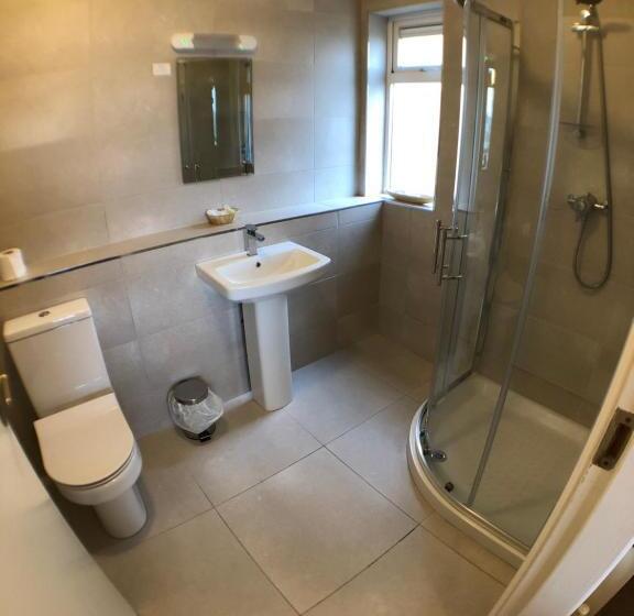 اتاق استاندارد چهار تخته, Beach Haven Accommodations