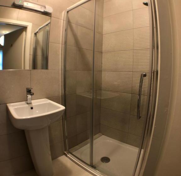 اتاق استاندارد, Beach Haven Accommodations