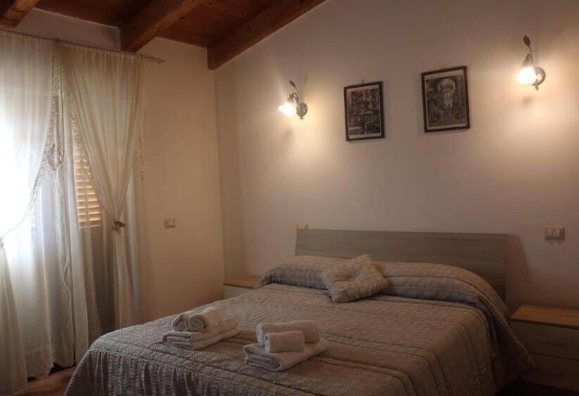 Номер Стандарт Совместная Ванная, Bed & Breakfast Il Sentiero