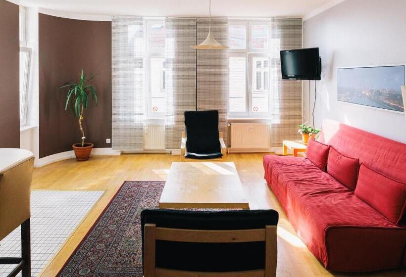 آپارتمان 2 خوابه, St Christopher S Inn Berlin Alexanderplatz