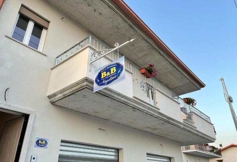 اتاق خانوادگی, B&b Angelina