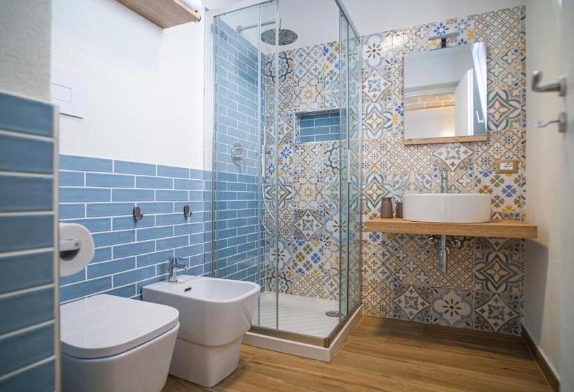Quarto Estandar com Sacada, Marettimo Vacanze